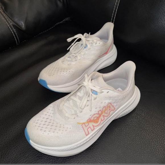 Hoka Mach 6 Size 7.5 - Picture 2 of 4